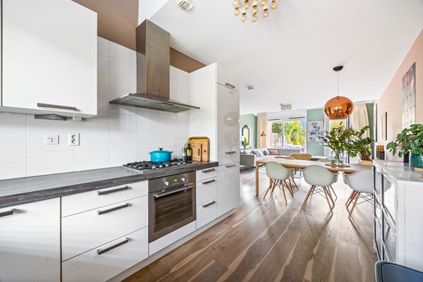 Medium property photo - Bellemeerstraat 25, 2493 XP Den Haag